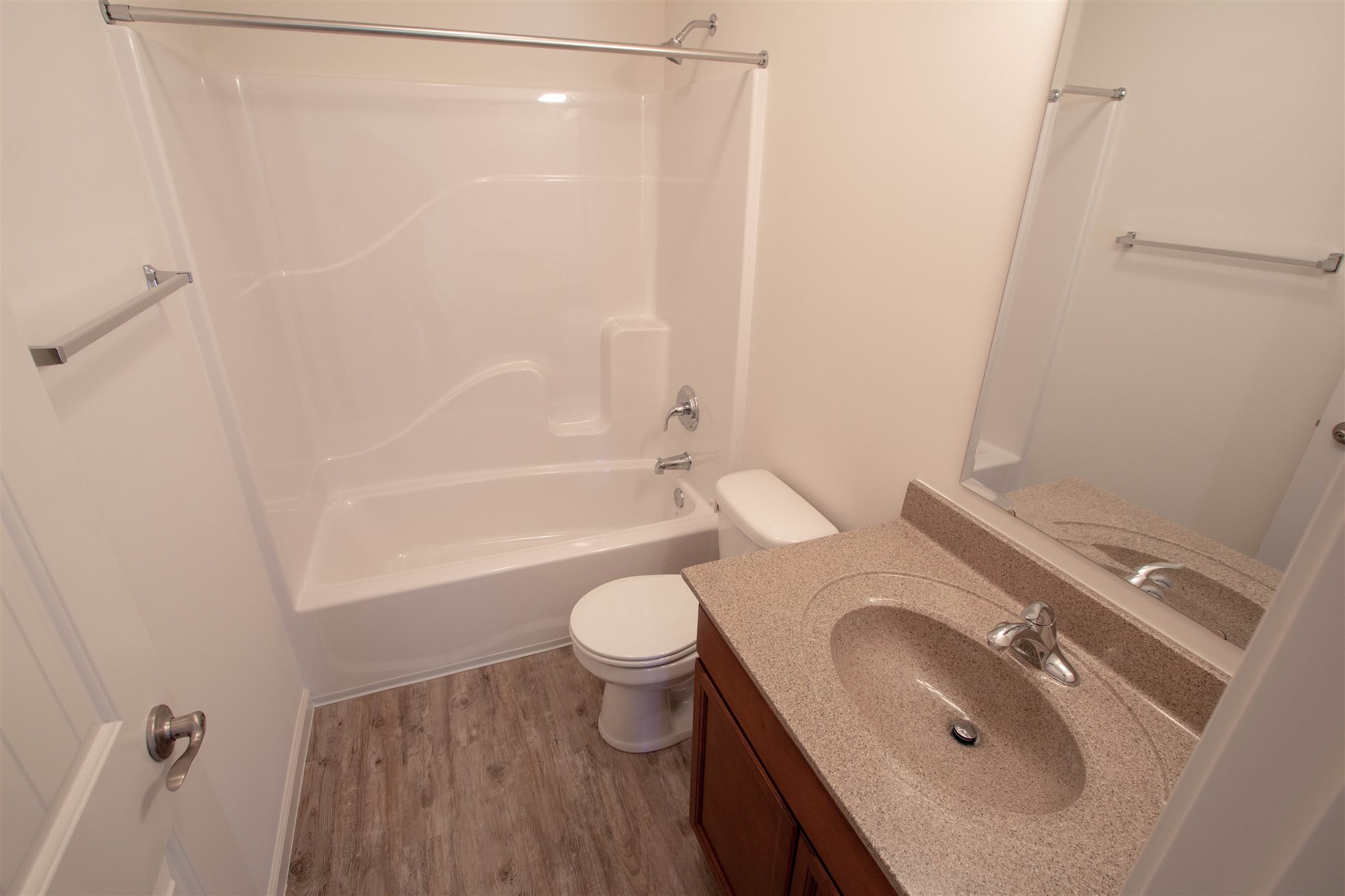 2151 Blue Spring Run Fort Wayne, IN 46808 - Photo 15 of 32 Gallery Image 15