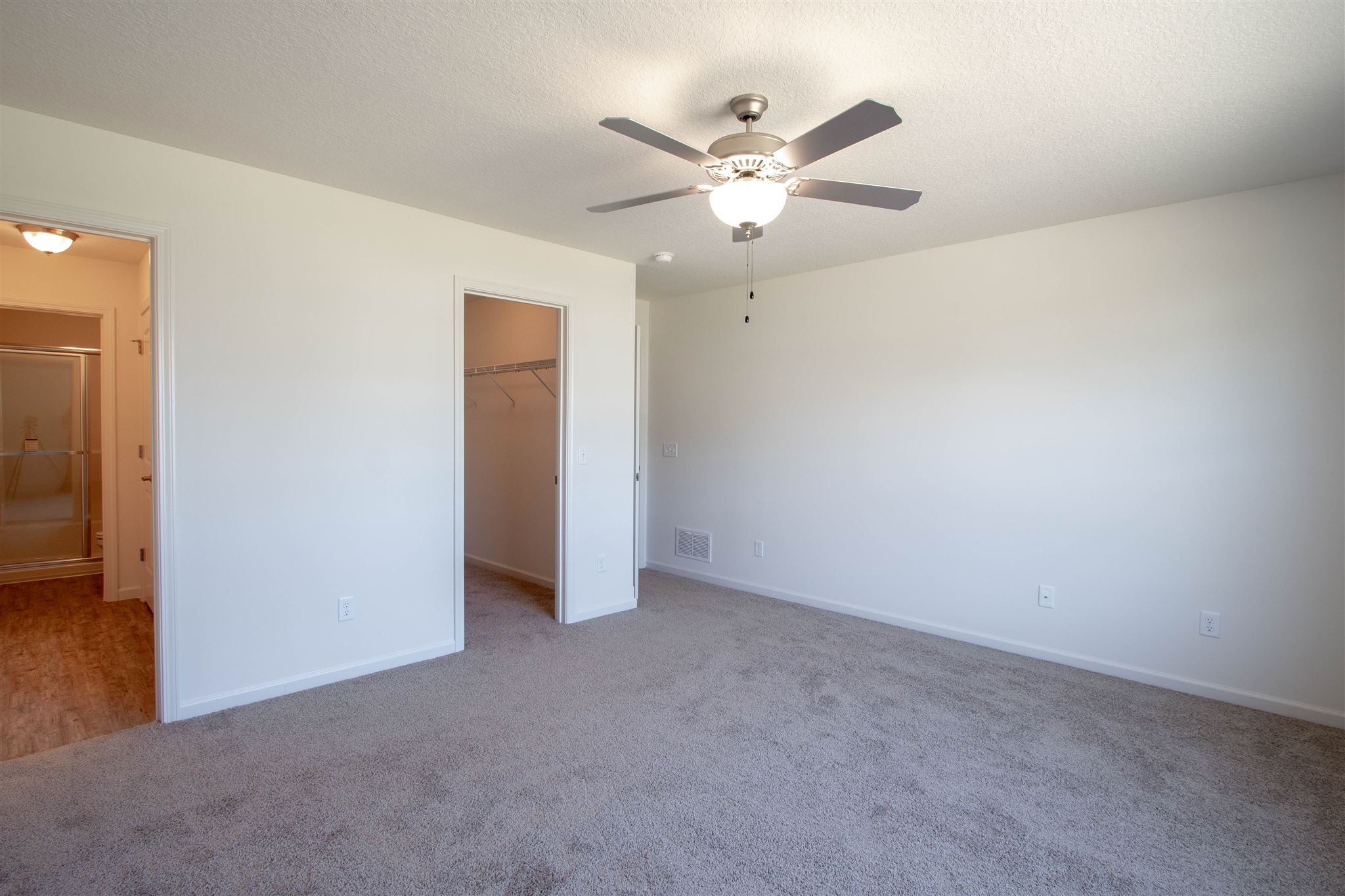 2151 Blue Spring Run Fort Wayne, IN 46808 - Photo 16 of 32 Gallery Image 16