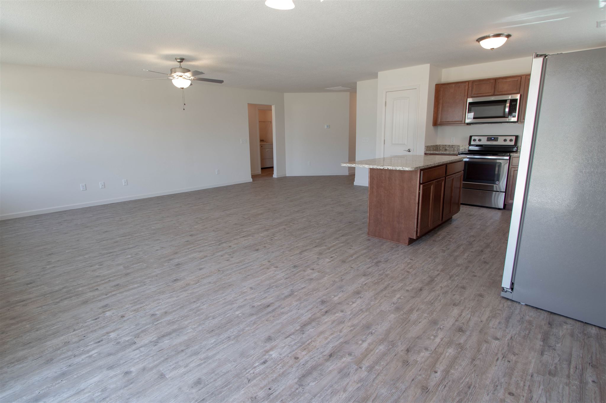 2151 Blue Spring Run Fort Wayne, IN 46808 - Photo 6 of 32 Gallery Image 6