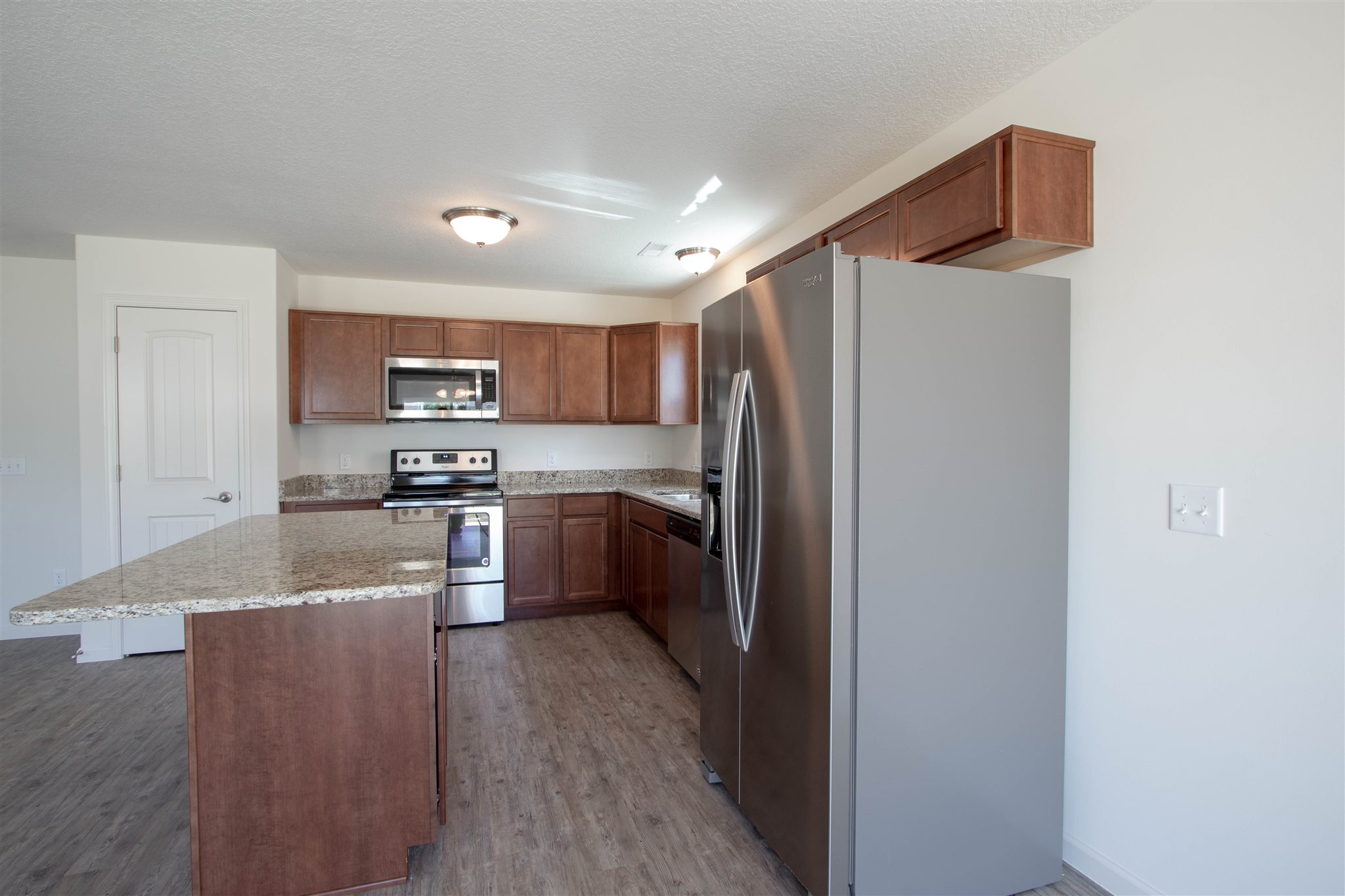 2151 Blue Spring Run Fort Wayne, IN 46808 - Photo 9 of 32 Gallery Image 9