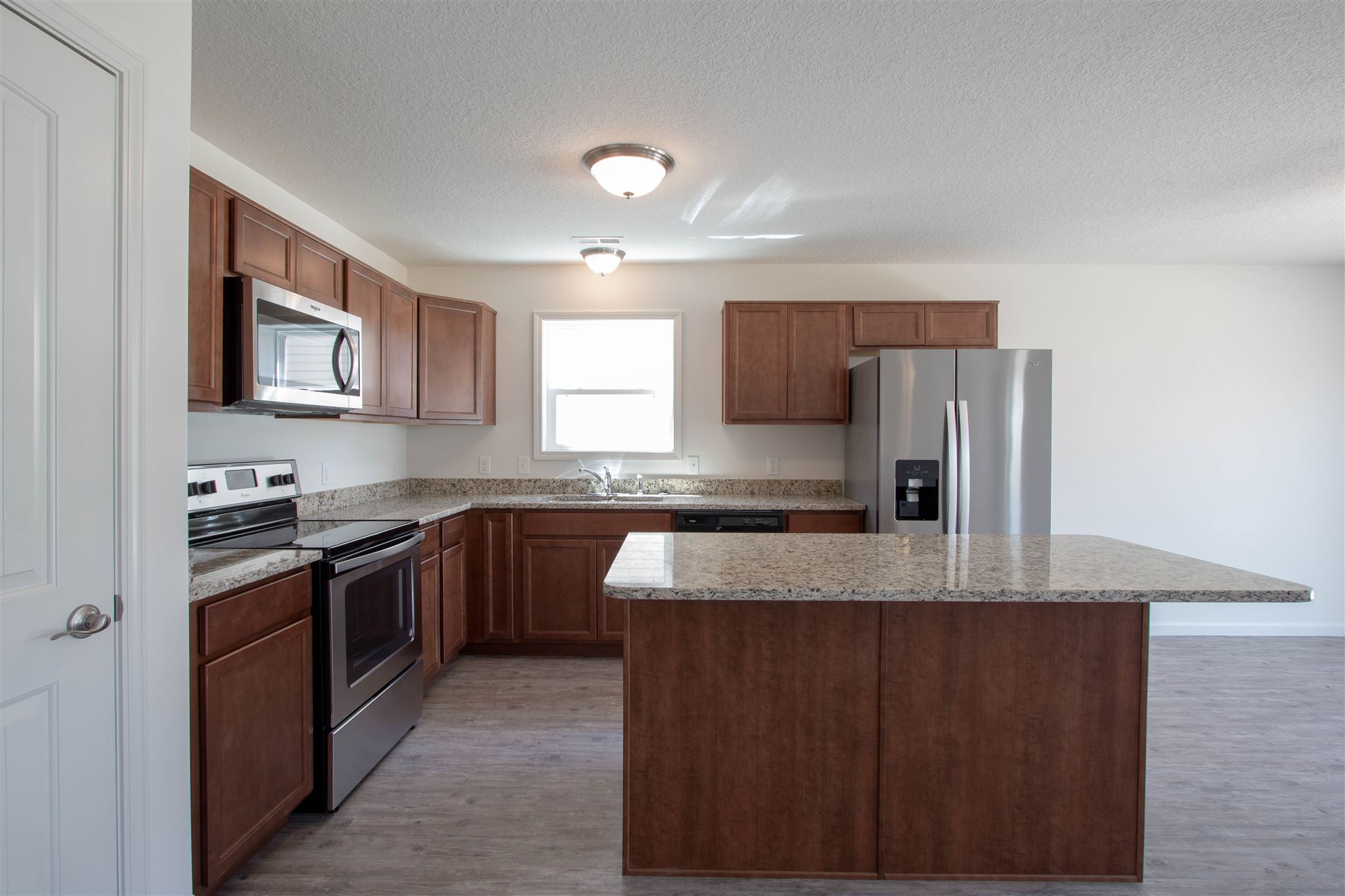 2151 Blue Spring Run Fort Wayne, IN 46808 - Photo 10 of 32 Gallery Image 10