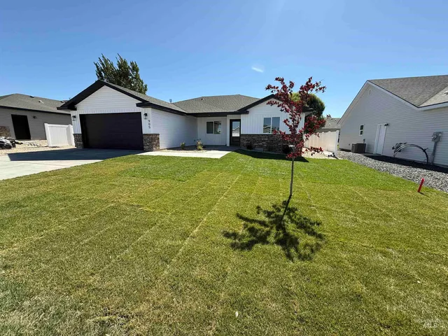 $369,900 | 905 East 23rd Avenue, Jerome, ID 83338
