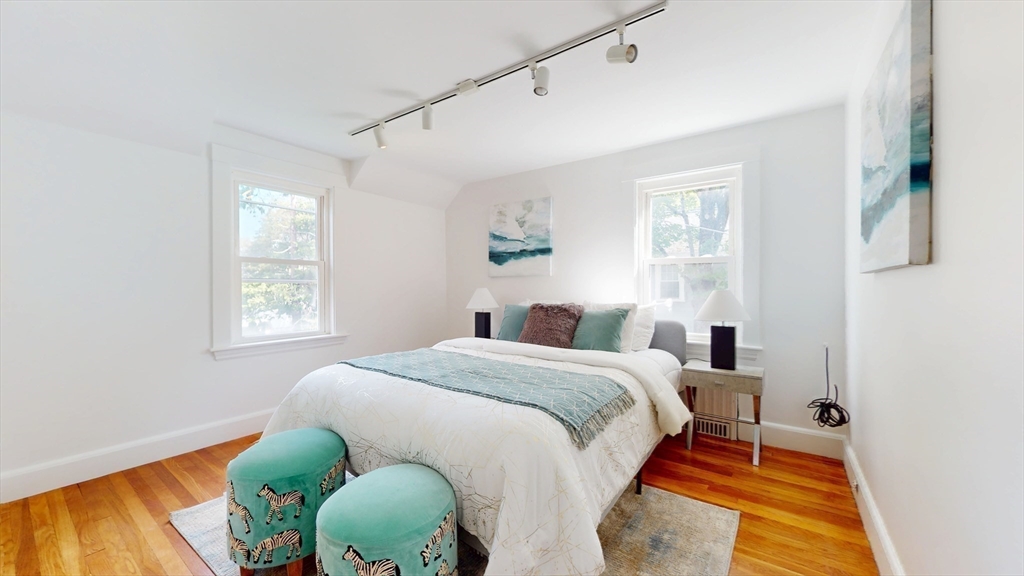 125 Oakdale Road Newton, MA 02461 - Photo 12 of 34 Gallery Image 12