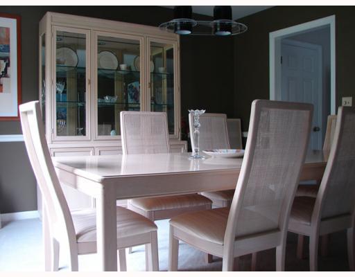 554 Center Church Road Canonsburg, PA 15317 - Photo 9 of 17 Dining Room.