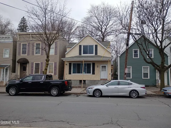 $100,000 | 610 Livingston Avenue, Albany, NY 12206