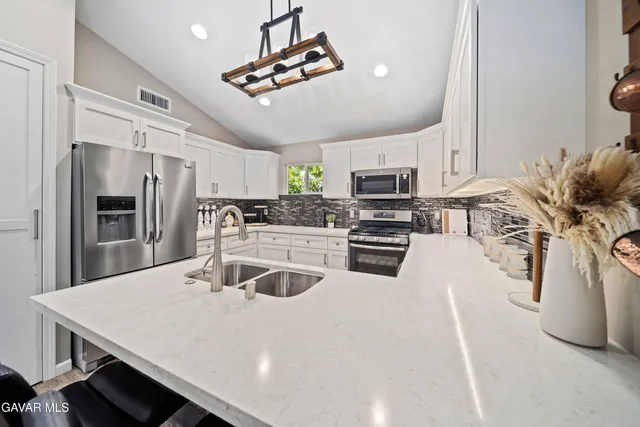 a view of an outdoor space