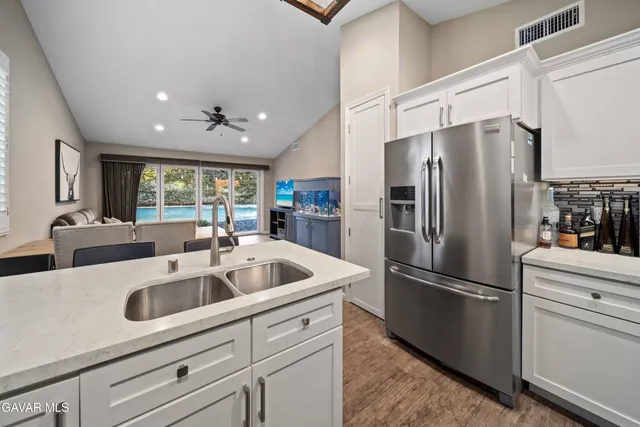 $1,600,000 | 24344 Valley Street, Newhall, CA 91321