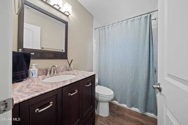 $1,600,000 | 24344 Valley Street, Newhall, CA 91321