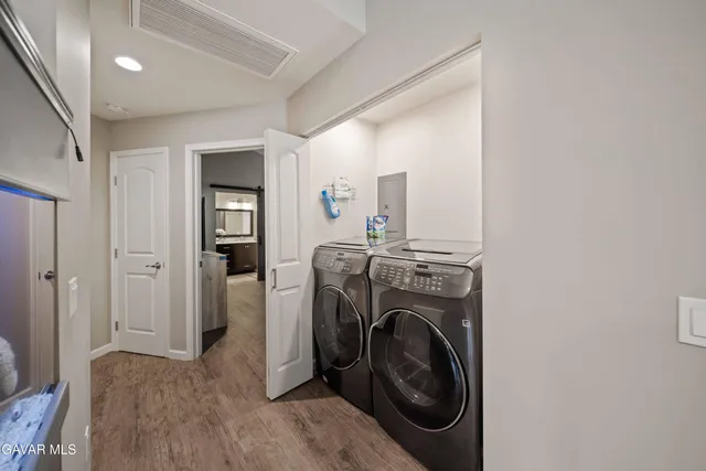 $1,600,000 | 24344 Valley Street, Newhall, CA 91321