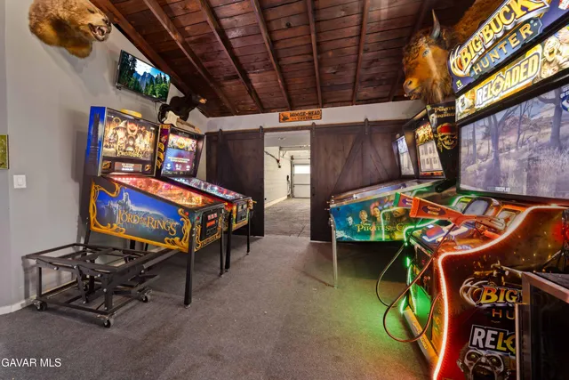 $1,600,000 | 24344 Valley Street, Newhall, CA 91321