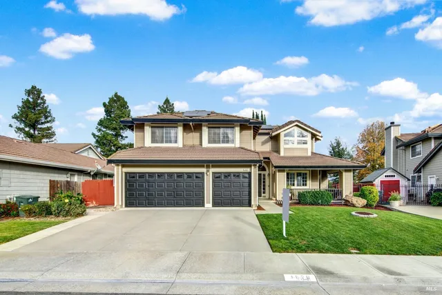 $827,000 | 1520 Gill Court, Dixon, CA 95620