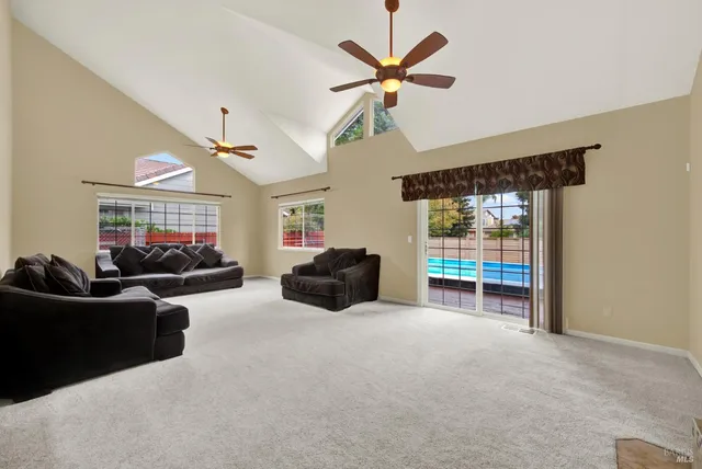 $827,000 | 1520 Gill Court, Dixon, CA 95620