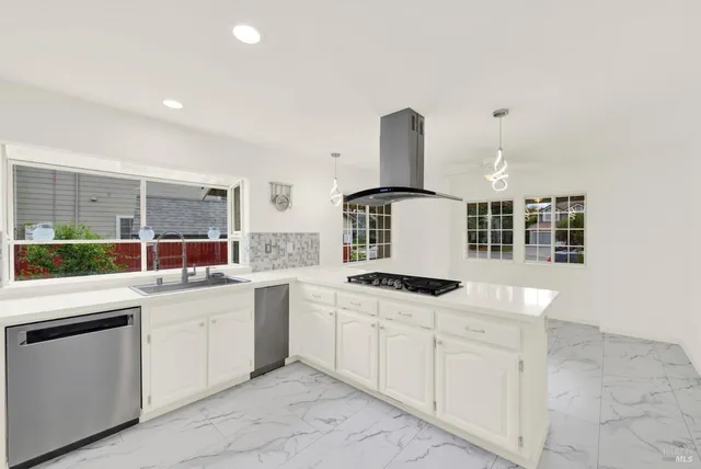 $827,000 | 1520 Gill Court, Dixon, CA 95620