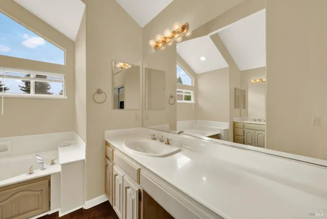 $827,000 | 1520 Gill Court, Dixon, CA 95620