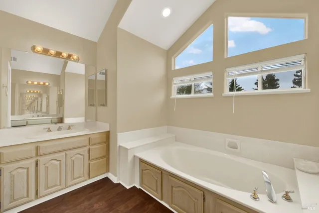 $827,000 | 1520 Gill Court, Dixon, CA 95620