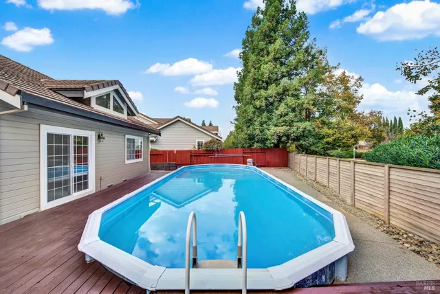 $827,000 | 1520 Gill Court, Dixon, CA 95620