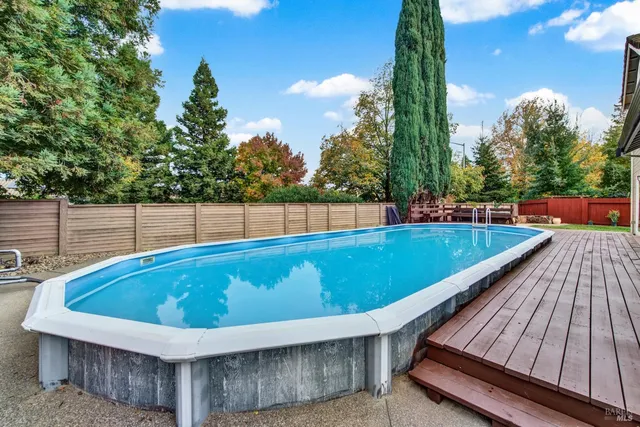 $827,000 | 1520 Gill Court, Dixon, CA 95620