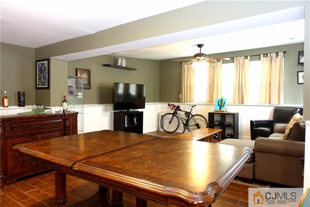 194 McFarlane Road Colonia, NJ 07067 - Photo 9 of 16 a view of a dining room with furniture