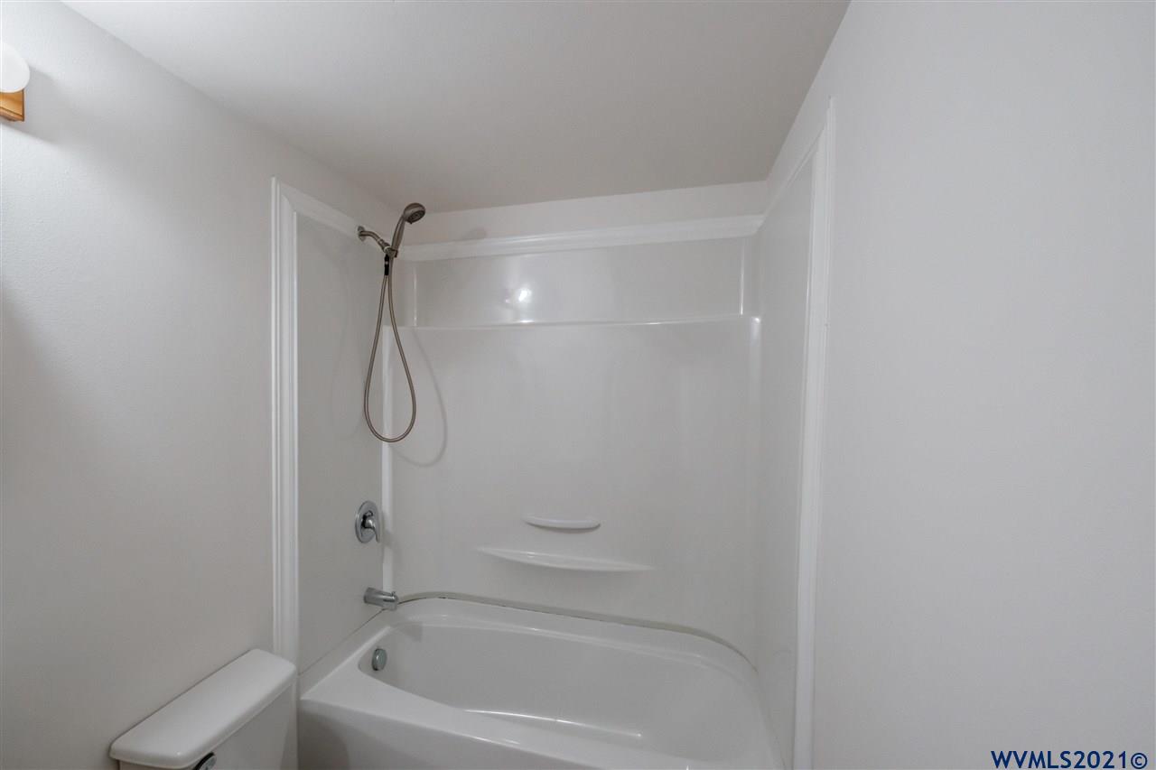 1308 Clark Mill Road Sweet Home, OR 97386 - Photo 17 of 36 Gallery Image 17