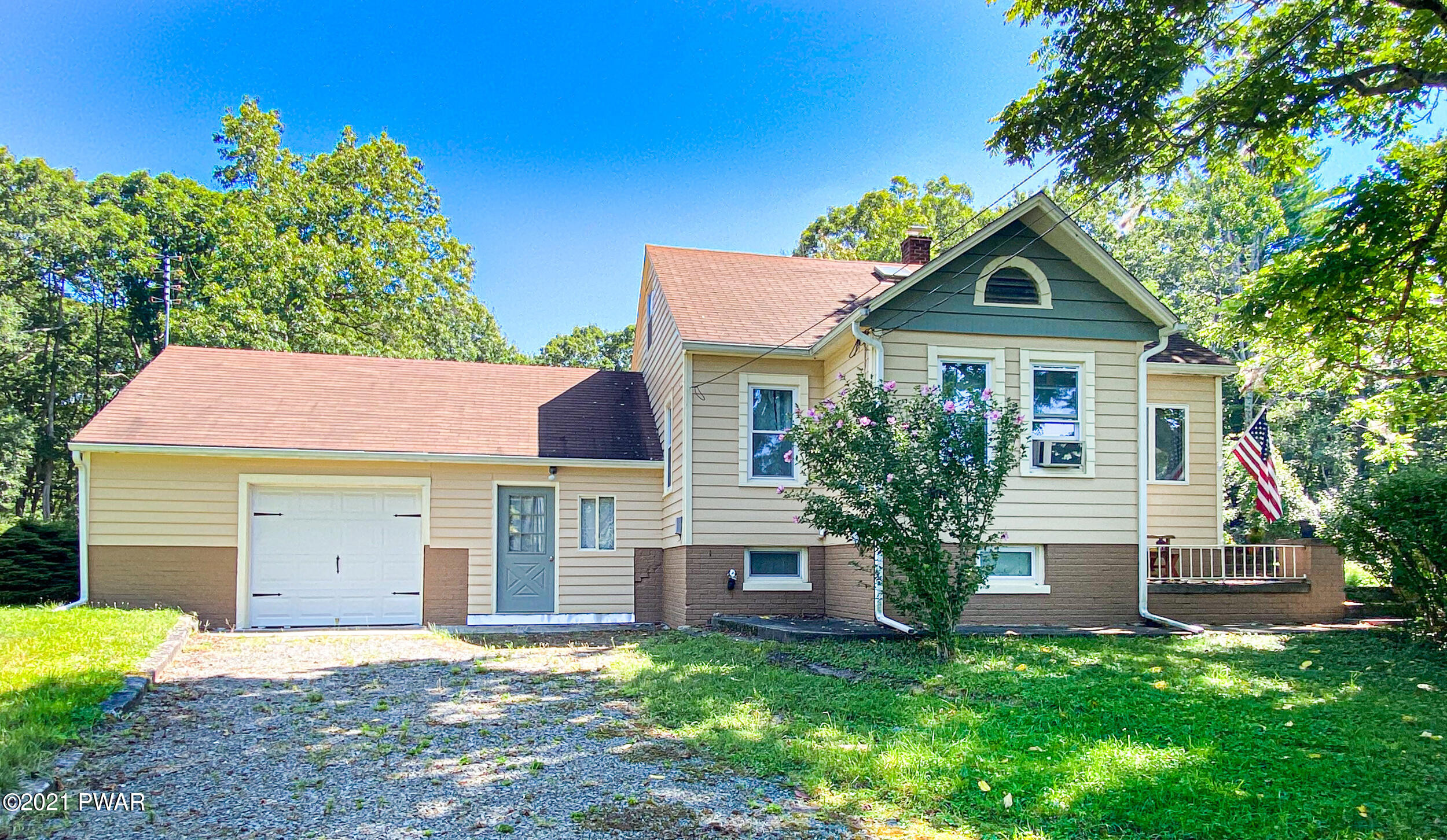 446 Rowland Road Greeley, PA 18425 - Photo 1 of 60 IMG_1689