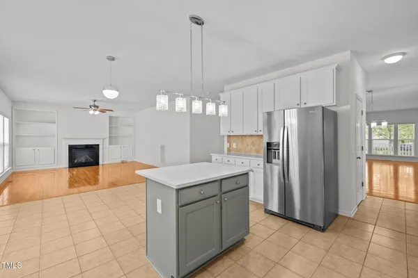$874,999 | 324 Farrow Glen Loop, Cary, NC 27519