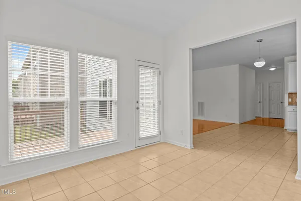 $874,999 | 324 Farrow Glen Loop, Cary, NC 27519