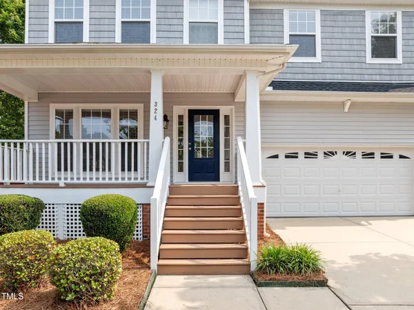 $874,999 | 324 Farrow Glen Loop, Cary, NC 27519