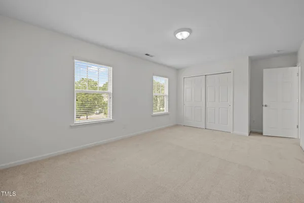 $874,999 | 324 Farrow Glen Loop, Cary, NC 27519