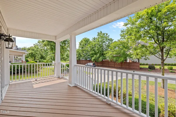 $874,999 | 324 Farrow Glen Loop, Cary, NC 27519