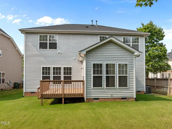 $874,999 | 324 Farrow Glen Loop, Cary, NC 27519