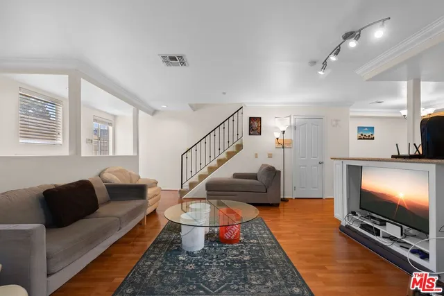 $599,000 | 4566 West 172nd Street, Unit 2, Lawndale, CA 90260