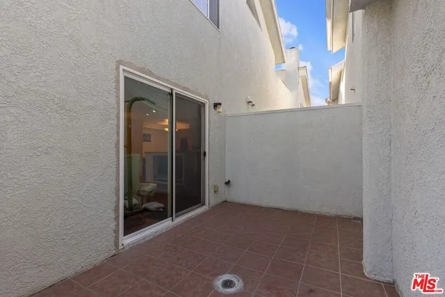 $599,000 | 4566 West 172nd Street, Unit 2, Lawndale, CA 90260