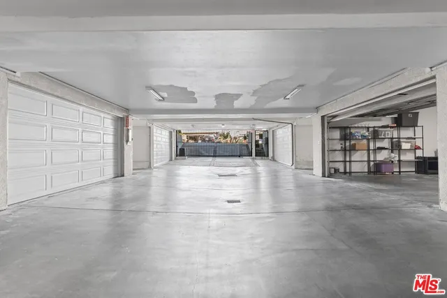 $599,000 | 4566 West 172nd Street, Unit 2, Lawndale, CA 90260