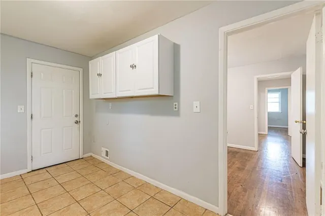 $800 | 350 Brooks Avenue Southwest, Atlanta, GA 30310