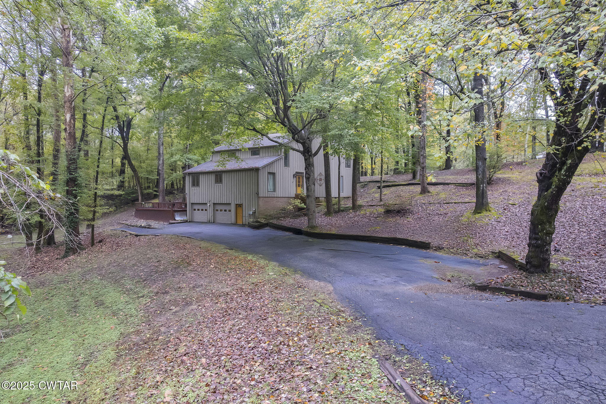 117 Tuckahoe Road Jackson, TN 38305 - Photo 43 of 57 a view of a house with a yard and tree s