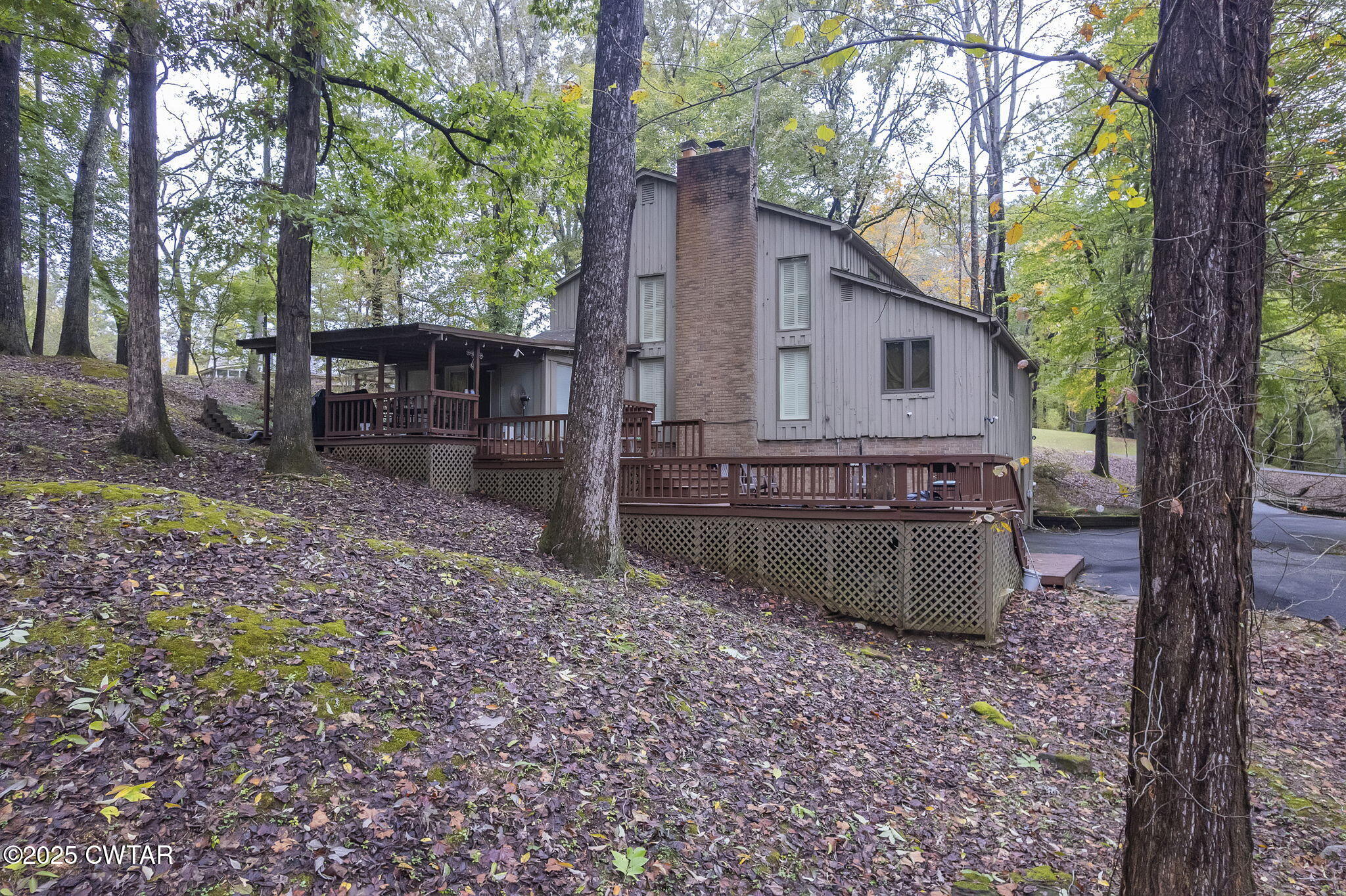 117 Tuckahoe Road Jackson, TN 38305 - Photo 54 of 57 a house view with a backyard space