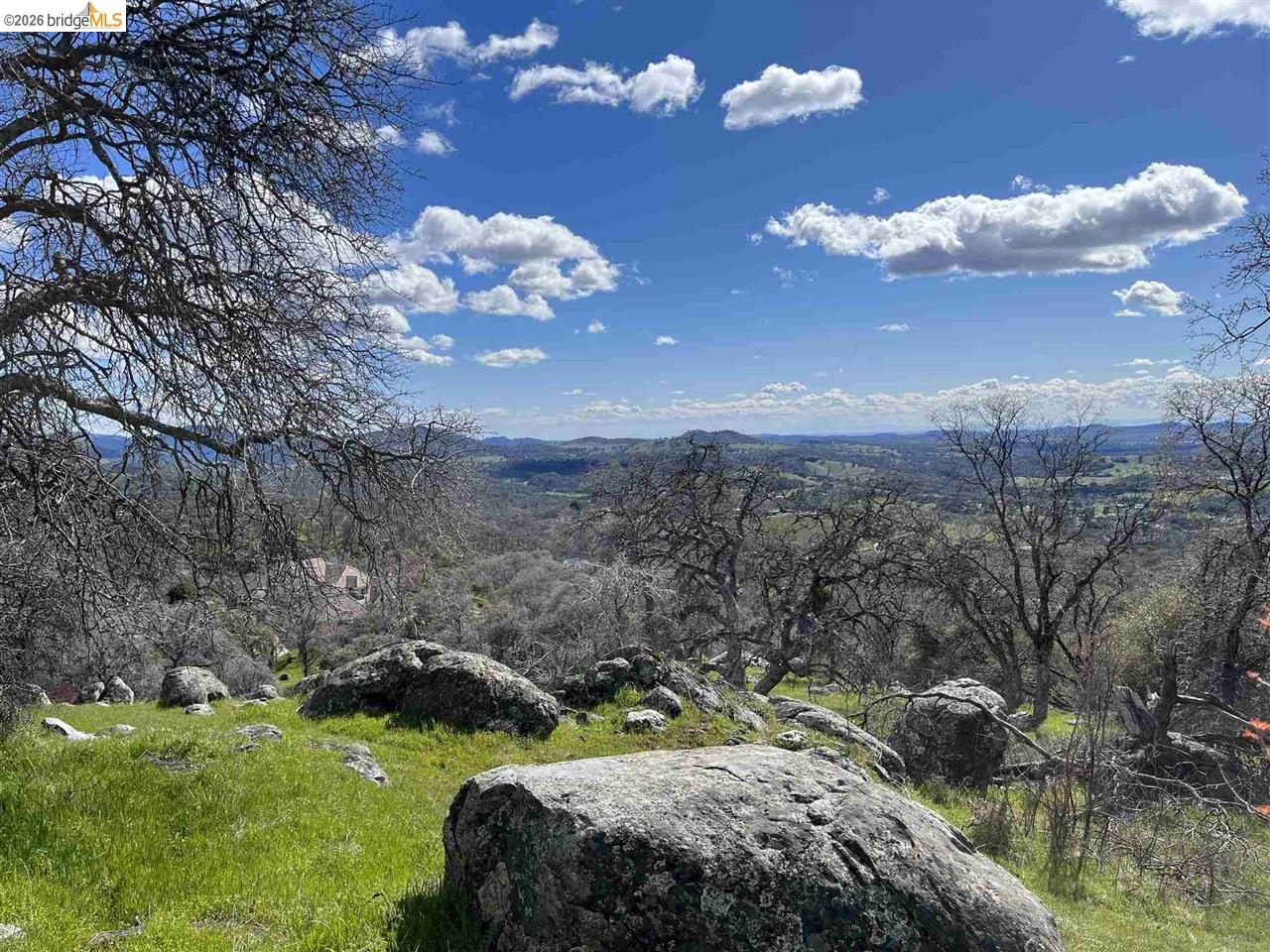 18351 Olov Road Sonora, CA 95370 - Photo 2 of 29