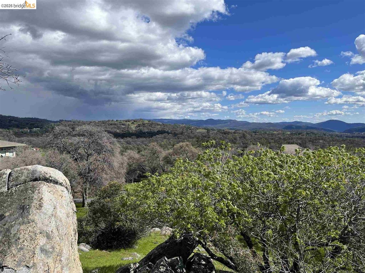 18351 Olov Road Sonora, CA 95370 - Photo 3 of 29