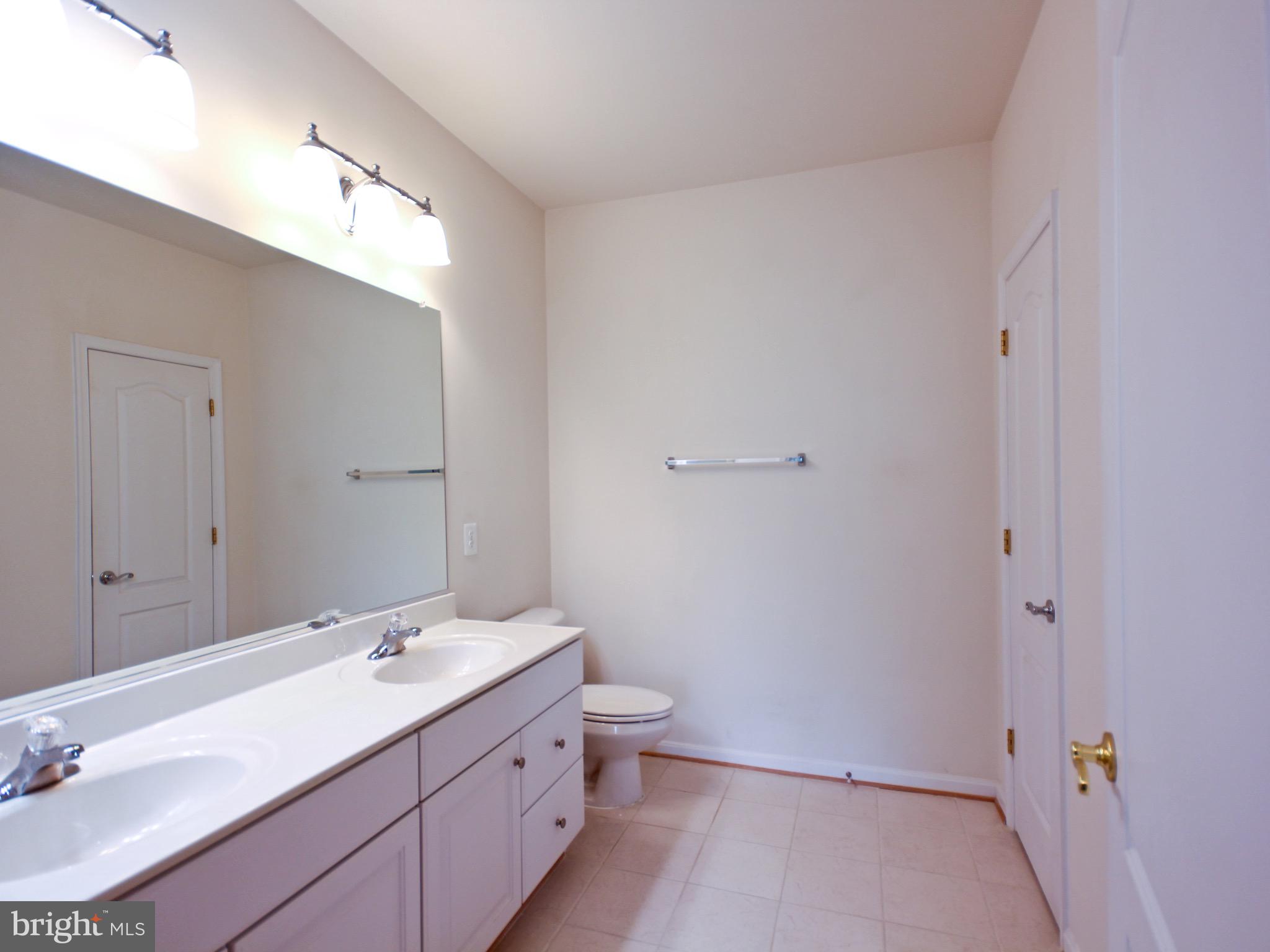 8600 Roaming Ridge Way, Unit 404 Odenton, MD 21113 - Photo 8 of 22