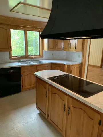 $199,950 | 20 Burleigh Street, Island Falls, ME 04747