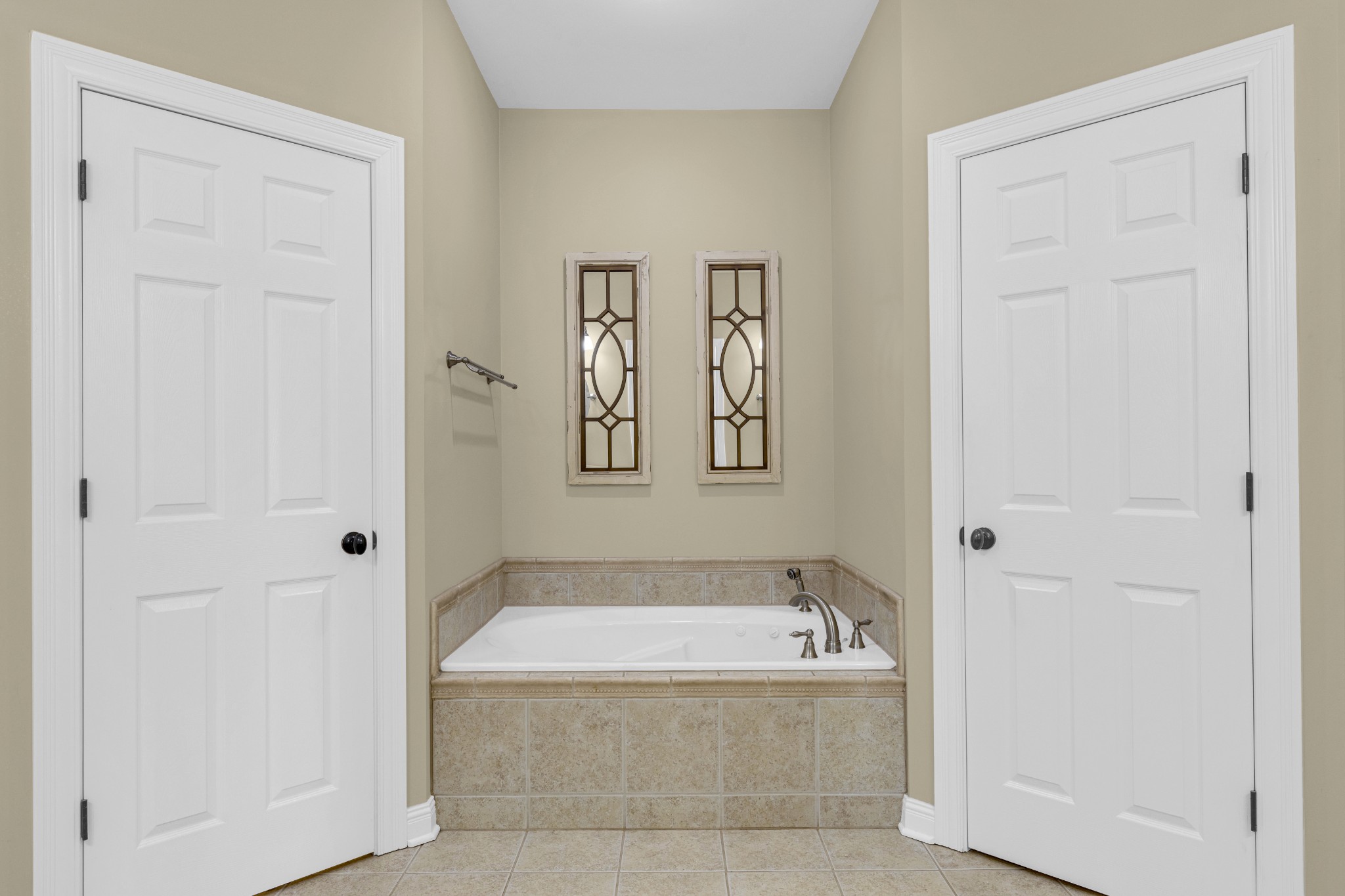 5144 Drake Road Cedar Hill, TN 37032 - Photo 56 of 80 a spacious bathroom with a bathtub and shower