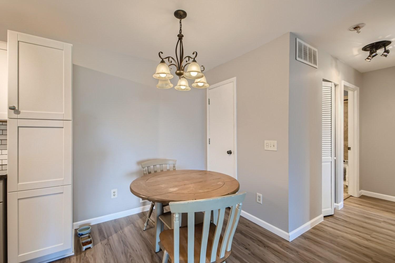 1713 Fulham Street, Unit F St. Paul, MN 55113 - Photo 4 of 11