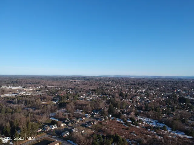 $39,900 | 132 Wesskum Woods Road, Gloversville, NY 12078