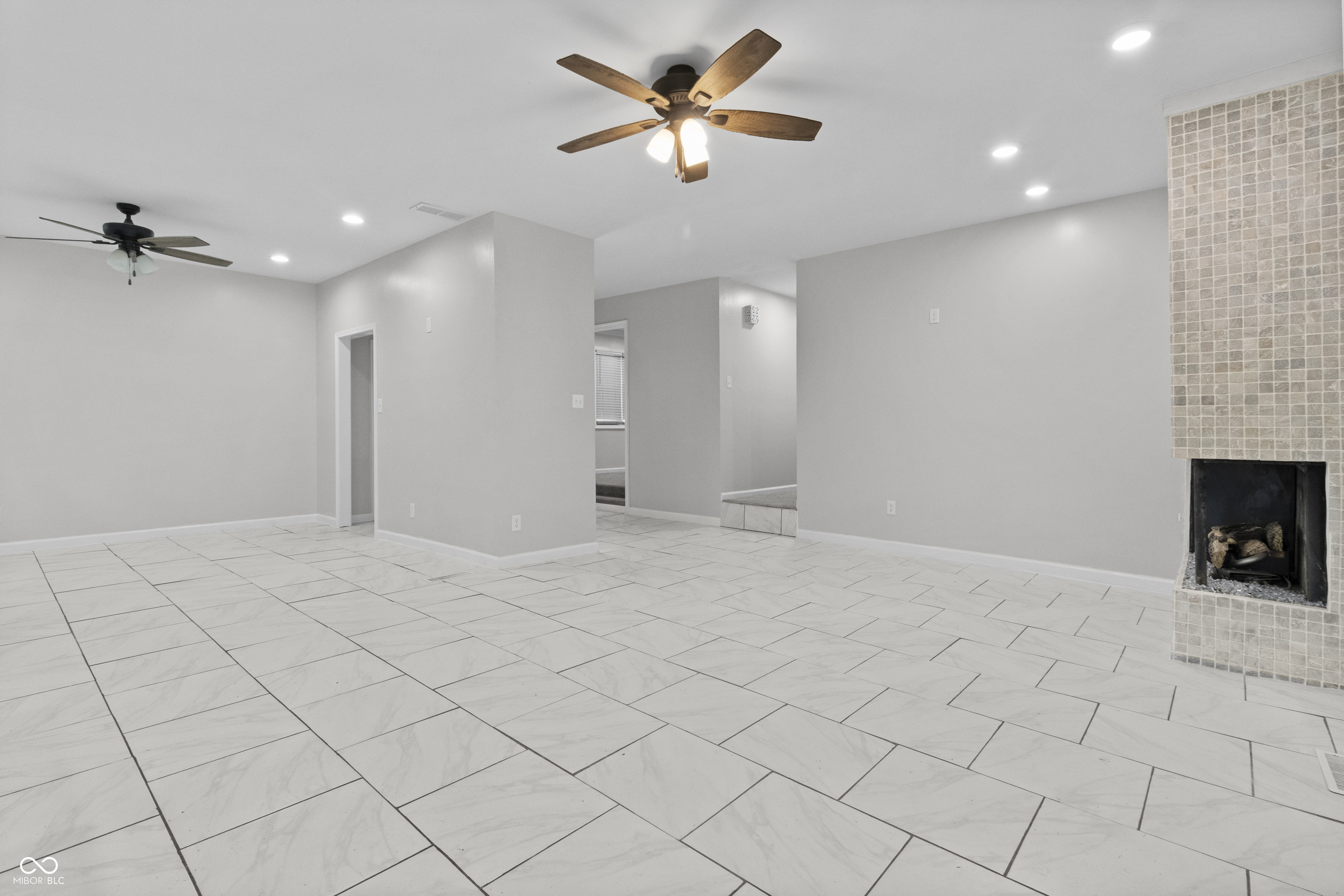8423 Rahke Road Indianapolis, IN 46217 - Photo 8 of 46 Gallery Image 8