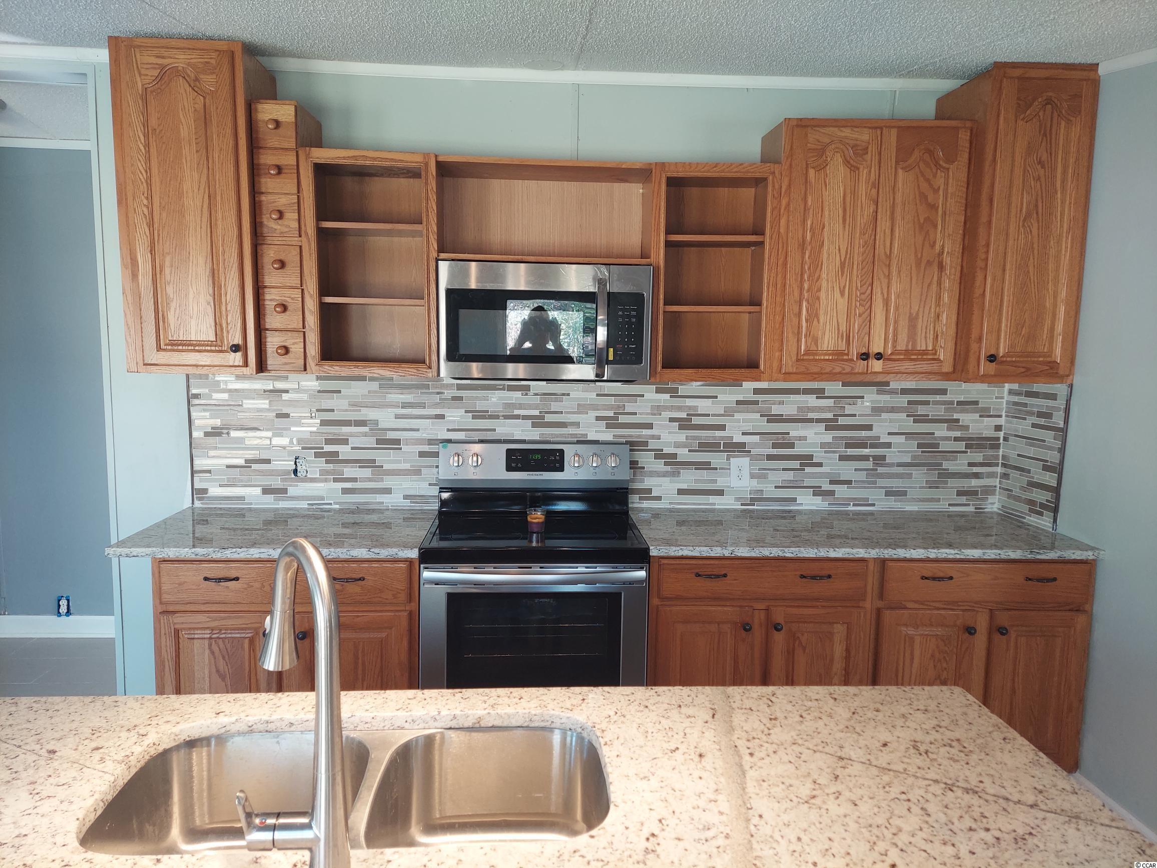 1789 Dixie Court Loris, SC 29569 - Photo 17 of 32 Gallery Image 17