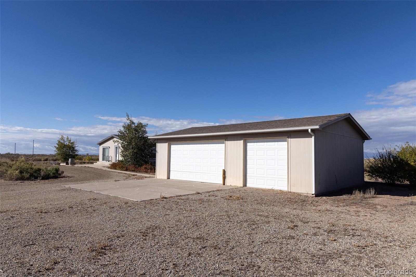 3211 Ln 2 North Mosca, CO 81146 - Photo 2 of 17 a view of empty room with a garage
