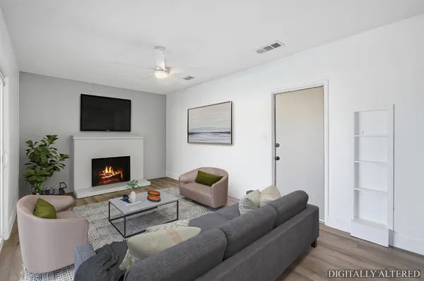 $415,000 | 821 West Fairmont Avenue, Clovis, CA 93612