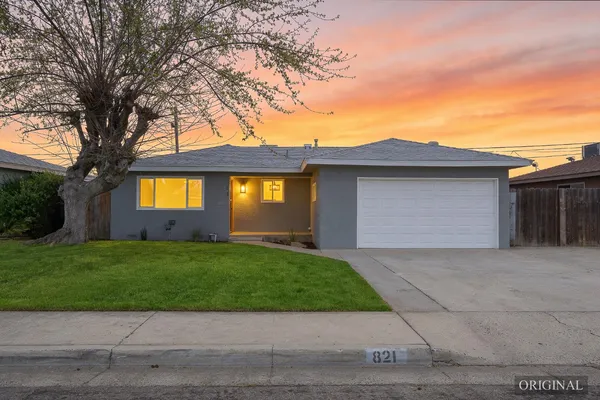 $415,000 | 821 West Fairmont Avenue, Clovis, CA 93612
