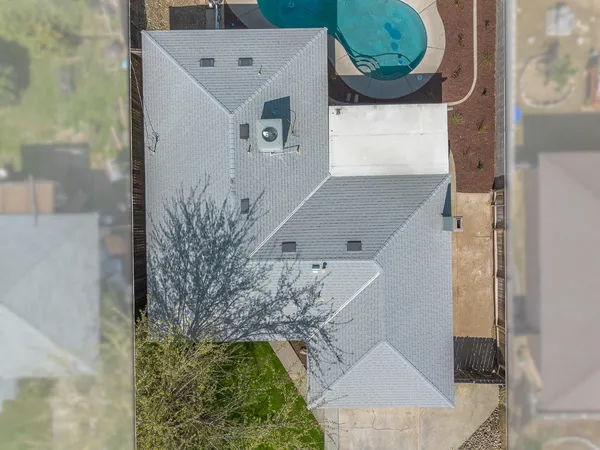 $415,000 | 821 West Fairmont Avenue, Clovis, CA 93612