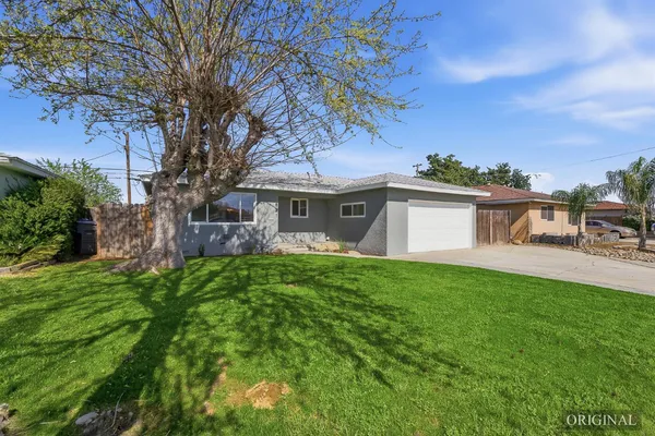 $415,000 | 821 West Fairmont Avenue, Clovis, CA 93612